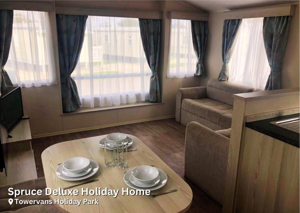 Spruce Deluxe Holiday Home Mablethorpe Exterior photo